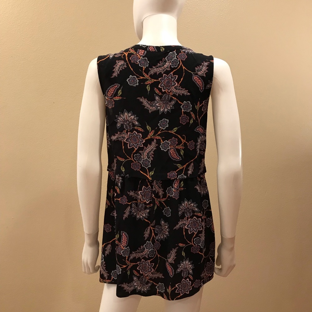 J Jill Sleeveless Tunic Top Womens Size XS Relaxed Fit Shirred Waist Button Up - Picture 3 of 14